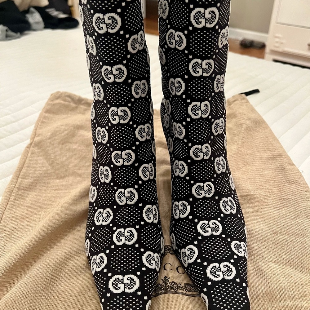 BN Gucci Black and White Patterned Women's Boots